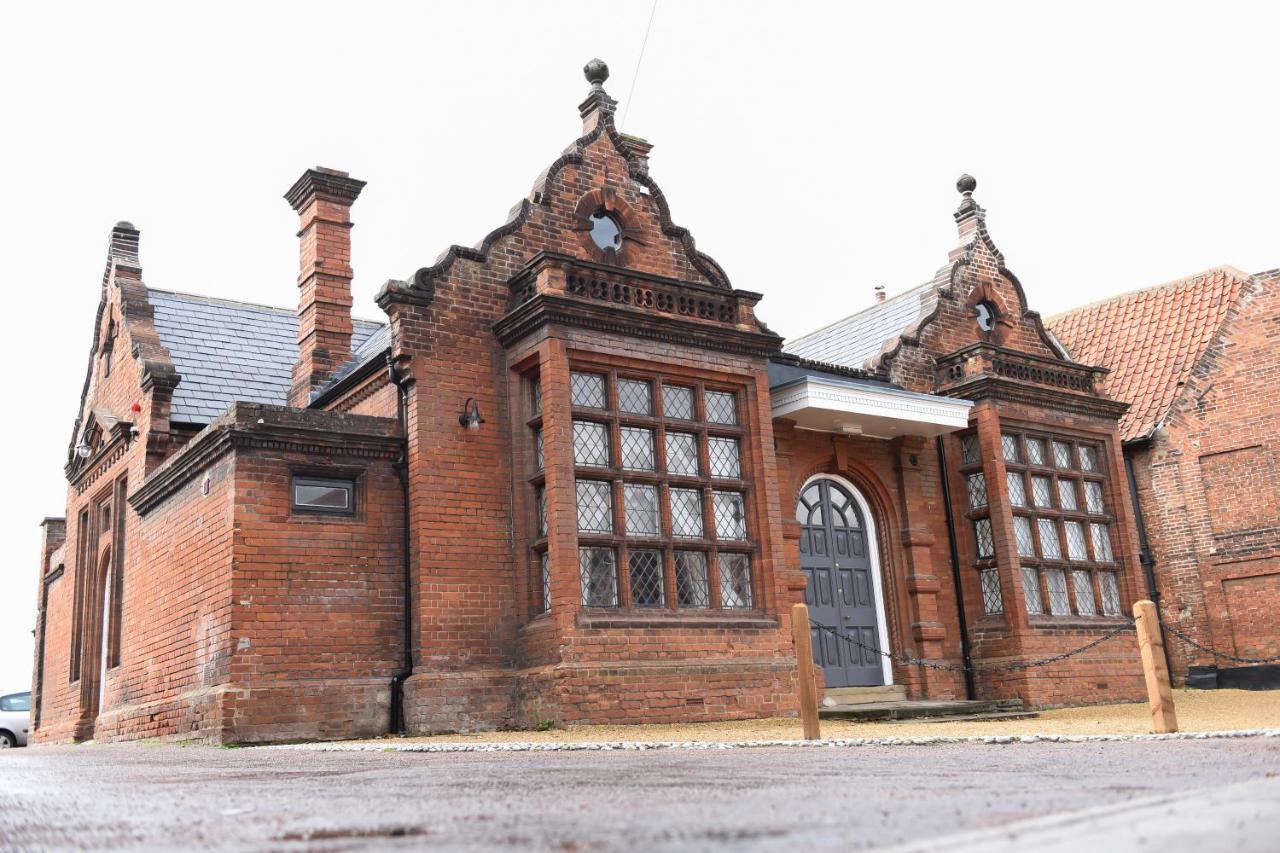 The Loddon Swan Bed & Breakfast エクステリア 写真